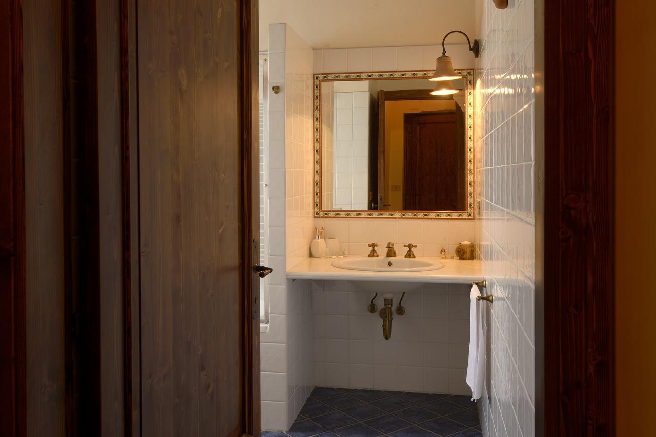 Contado San Lorenzo B&B And Wine Castilenti エクステリア 写真