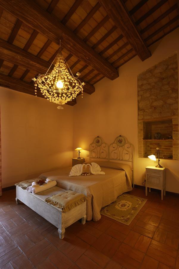 Contado San Lorenzo B&B And Wine Castilenti エクステリア 写真